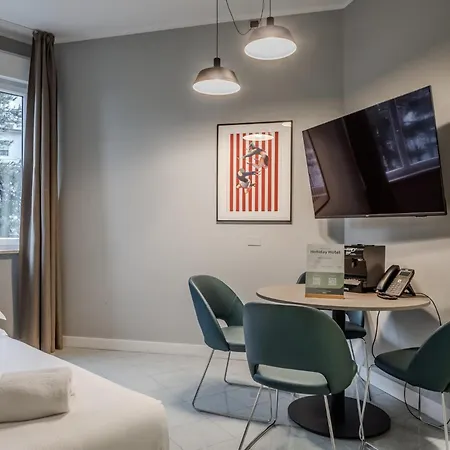 Hotel Hotiday La Spezia