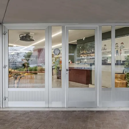 Szálloda Hotiday 3*