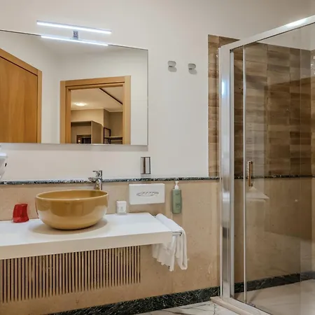 Hotel Hotiday La Spezia